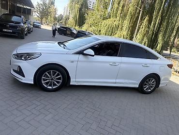 sonata 2003: Hyundai Sonata: 2018 г., Автомат, Бензин, Седан — 2