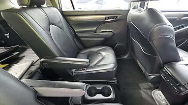 Toyota: Toyota Highlander: 2021 г., 2.5 л, Автомат, Бензин, Кроссовер — 17