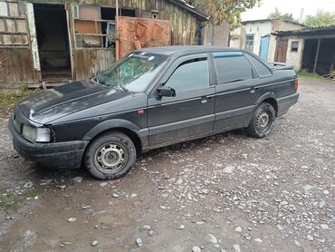 талас авто гольф: Volkswagen Passat: 1990 г., 1.8 л, Механика, Газ