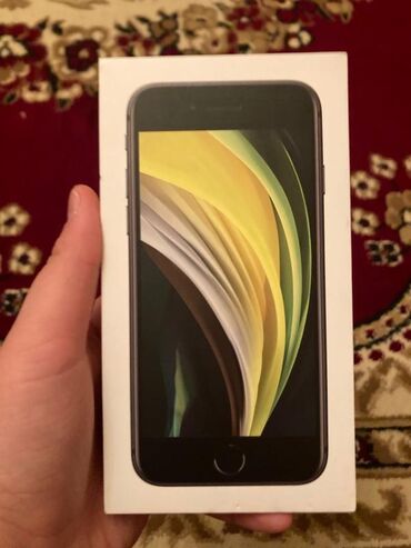 iphone se 2020 ikinci el: IPhone SE 2020, 64 GB, Jet Black, Barmaq izi