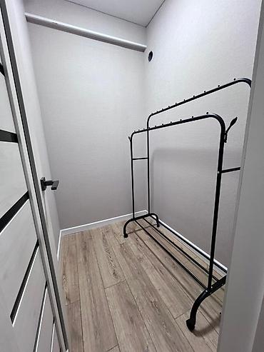 Долгосрочная аренда квартир: 3 комнаты, С мебелью полностью — 10