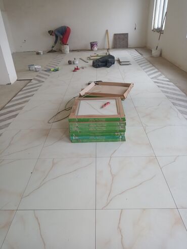 Укладка плитки: Подготовка стен для грунтовки, Резка плитки, Гидроизоляционные работы | Керамическая плитка, Мозаичная плитка, Керамогранитая плитка | Вертикальная укладка, Диагональная укладка, Горизонтальная укладка Больше 6 лет опыта — 24