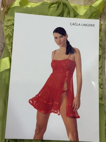 gecə köynəyi: CAĞLA LINGERIE brendinin bu qadın iç geyimi yüngül və şəffaf parça ilə