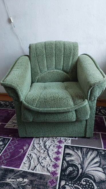 продаю диван кресло: Классикалык кресло, Зал үчүн, Колдонулган