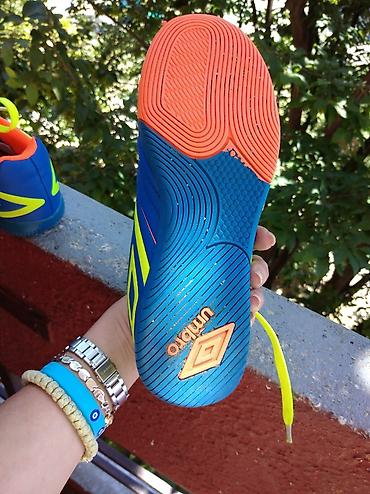 oprema za tekvondo za decu: Umbro dečije patike za fudbal u sali (futsal) - Model: Umbro — 3