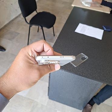 xiaomi not 10 s: Honor 400 Pro, 256 GB, rəng - Gümüşü, Zəmanət — 4