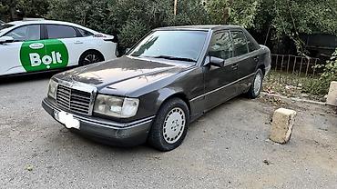 mersedes e klass: Mercedes-Benz 260: 2.6 l | Sedan — 2