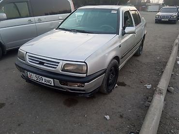 Volkswagen: Volkswagen Vento: 1990 г., 1.8 л, Механика, Бензин, Седан — 3