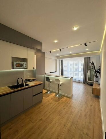 вебкам студия вакансии: 2 комнаты, 52 м², Элитка, 8 этаж, Евроремонт