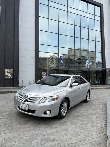 Toyota: Toyota Camry: 2010 г., 2.5 л, Автомат, Бензин, Седан