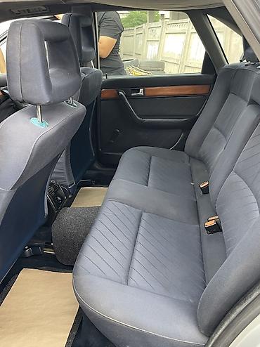 потолок ауди с4: Audi 100: 1991 г., 2.8 л, Механика, Бензин, Седан — 9