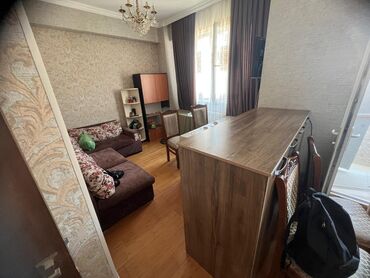 Uzunmüddətli kirayə mənzillər: Xırdalan kristal 1de yerləşir vasitəciler narhat etməsin ofis haqqı 30 -da lalafo.az — 8 Uzunmüddətli kirayə mənzillər: Xırdalan kristal 1de yerləşir vasitəciler narhat etməsin ofis haqqı 30 — 8