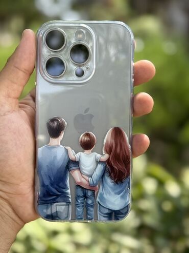 Kabrolar: Müxtəlif iPhone modelləri üçün çiçək naxışlı, şəffaf keys. Bu keys — 17