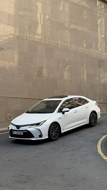 byd e6: Toyota Corolla: 2020 г., 1.8 л, Автомат, Гибрид, Седан — 3