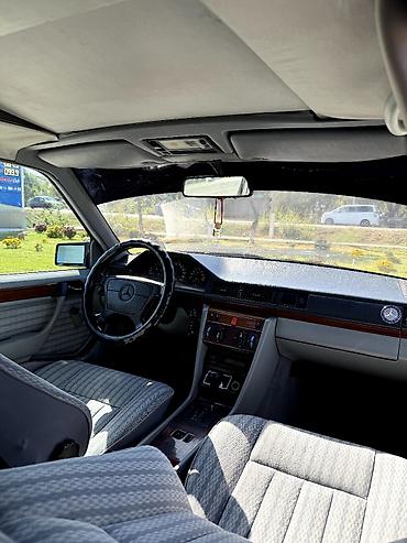 Продажа авто: Mercedes-Benz E-Class: 1993 г., 2.2 л, Автомат, Бензин, Седан — 8