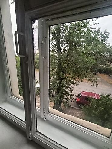 меняю на кв: 1 комната, 30 м², Индивидуалка, 2 этаж, Старый ремонт — 3