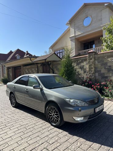Toyota: Toyota Camry: 2005 г., 2.4 л, Автомат, Бензин, Седан