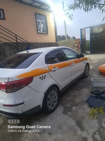 купить шины 23565 r16c: Kia Rio: 2016 г., 1.4 л, Механика, Бензин, Седан