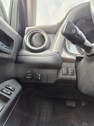 Toyota: Toyota RAV4: 2016 г., 2.5 л, Автомат, Бензин, Кроссовер — 10