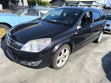auti do 500e: HAUBA ZA OPEL ASTRA H OD 2004. DO 2007. GOD. | Desni far u odlicnom — 3
