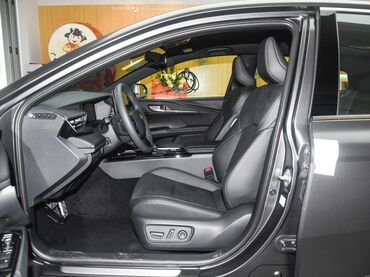 Toyota: Toyota Camry: 2025 г., 2 л, Вариатор, Гибрид, Седан at lalafo.kg — 8 Toyota: Toyota Camry: 2025 г., 2 л, Вариатор, Гибрид, Седан — 8