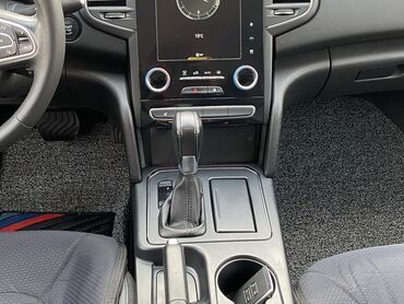 Другие автомобили: SAMSUNG SM6 Год выпуска: 2019 Коробка передач: АКПП Двигатель: 2.0 — 5