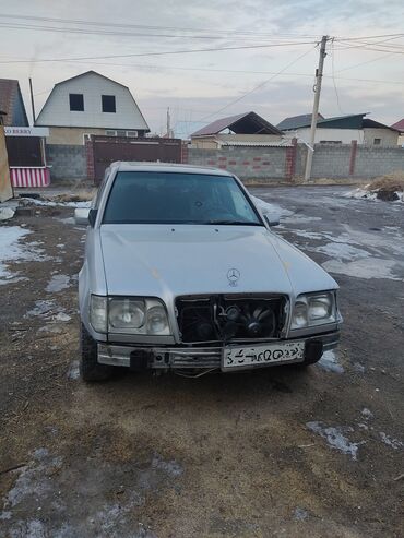 Mercedes-Benz: Mercedes-Benz W124: 1994 г., 3.2 л, Механика, Бензин, Седан