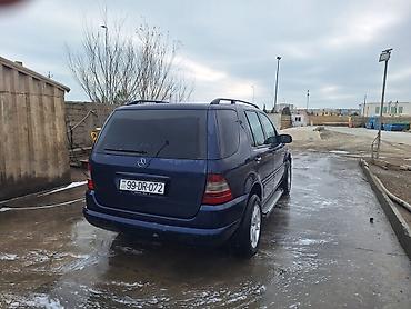 Mercedes-Benz: Mercedes-Benz ML 270: 2.7 l | 2001 il Ofrouder/SUV — 3