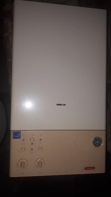 ariston su: Ariston divar tipli qaz kombi.Original Italya malidi.qeydirme — 1