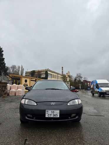 Hyundai: Hyundai Elantra: 1.6 l | 1996 il Sedan — 1