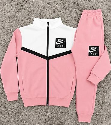 dexy co prsluci za decake: PRELEPA TRENERKA ZA DEVOJČICE 🌸 ✨ Moderan model ✅ Udobna i mekana 👕 — 1