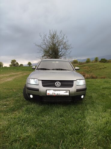Volkswagen: Volkswagen Passat: 2001 г., 2 л, Механика, Бензин, Седан