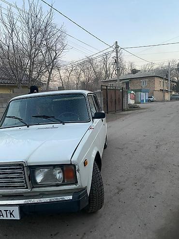 ВАЗ (ЛАДА): ВАЗ (ЛАДА) 2107: 2009 г., 1.6 л, Механика, Седан — 4