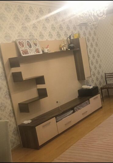 ideal jakuzi: İdeal vəziyyətdə TV stendi. Qaraçuxurdan götürə bilərsiniz