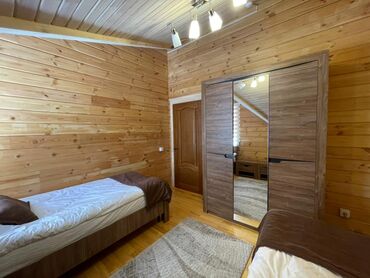 Отели и хостелы: Ski paradise отличное место для отдыха. Сдаю 8-местный коттедж at lalafo.kg — 13 Отели и хостелы: Ski paradise отличное место для отдыха. Сдаю 8-местный коттедж — 13