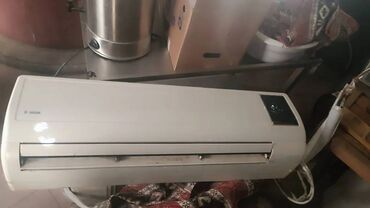 Uğur markalı kondisioner 80-90 kv İsitmə 24500 btu Soyutma 24000 btu