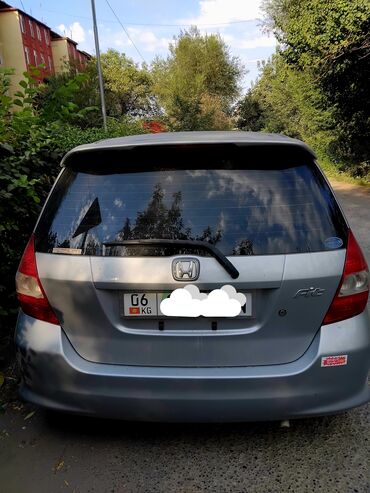 малолитражные автомобили: Honda Fit: 2003 г., 1.3 л, Автоматические, Бензин, Хэтчбэк