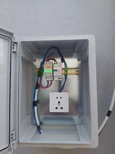 islenmis ehtiyat hisseleri: Elektrik avtomobillər üçün şarj panosu. Çox az isdifadə olunub — 2