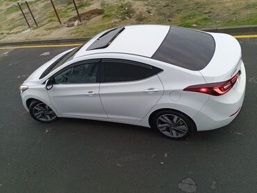 hunday exsel: Hyundai Elantra: 1.8 l | 2014 il Sedan