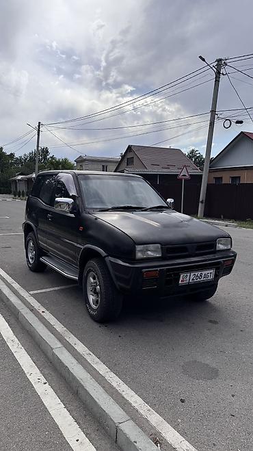 terrano 2: Nissan Mistral: 1996 г. — 1