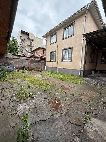 Продажа коттеджей и домов: Продаётся двухэтажный дом Адрес:Молодая Гвардия Ала-Арчинская/ — 13