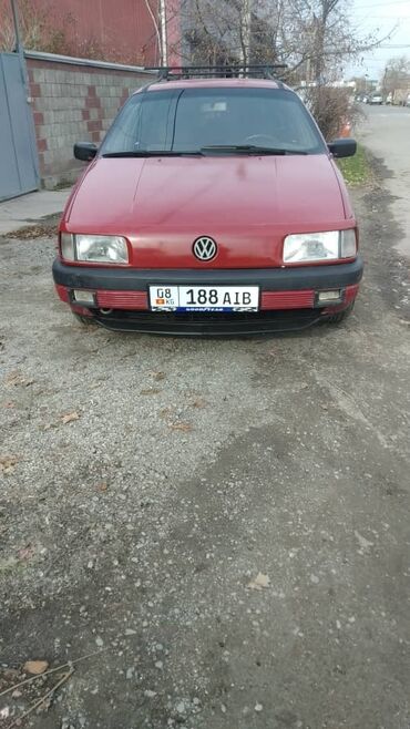 пасса: Volkswagen Passat: 1991 г., 2 л, Механика, Бензин, Универсал