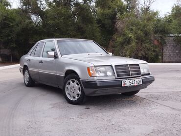 уна: Mercedes-Benz E 230: 1992 г., 2.3 л, Механика, Бензин, Седан