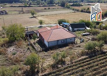 prodajem kuću za 3.000 evra prodaja kuća do 5000 eura: H I T N A P R O D A J A ! Useljiva kuća u Pambukovici kod Uba! — 9