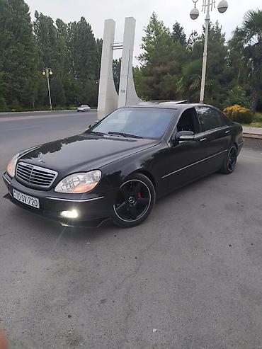 mercedes a 180: Mercedes-Benz S-Class (W220) sedan – qara rəng, klassik lüks və — 1