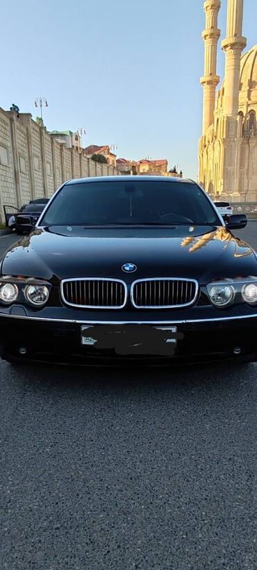BMW: BMW 745: 4.4 l | 2002 il Sedan