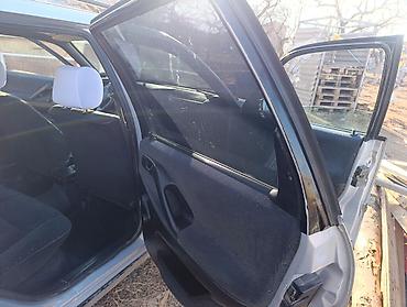 Volkswagen: Volkswagen Passat: 1994 г., 2 л, Механика, Бензин, Универсал — 11