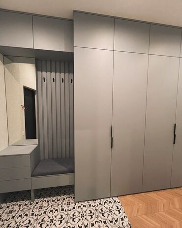 Шкафы для одежды: Мебель на заказ, Элегантный гардероб в современном стиле, выполненный — 23