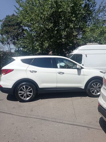 Hyundai: Hyundai Santa Fe: 2.4 l | 2013 il Krossover — 3