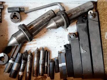 velike serpe prodaja: Strugarski noževi, stirije, prodaja iz radionice 🔧 Raspolažem sa